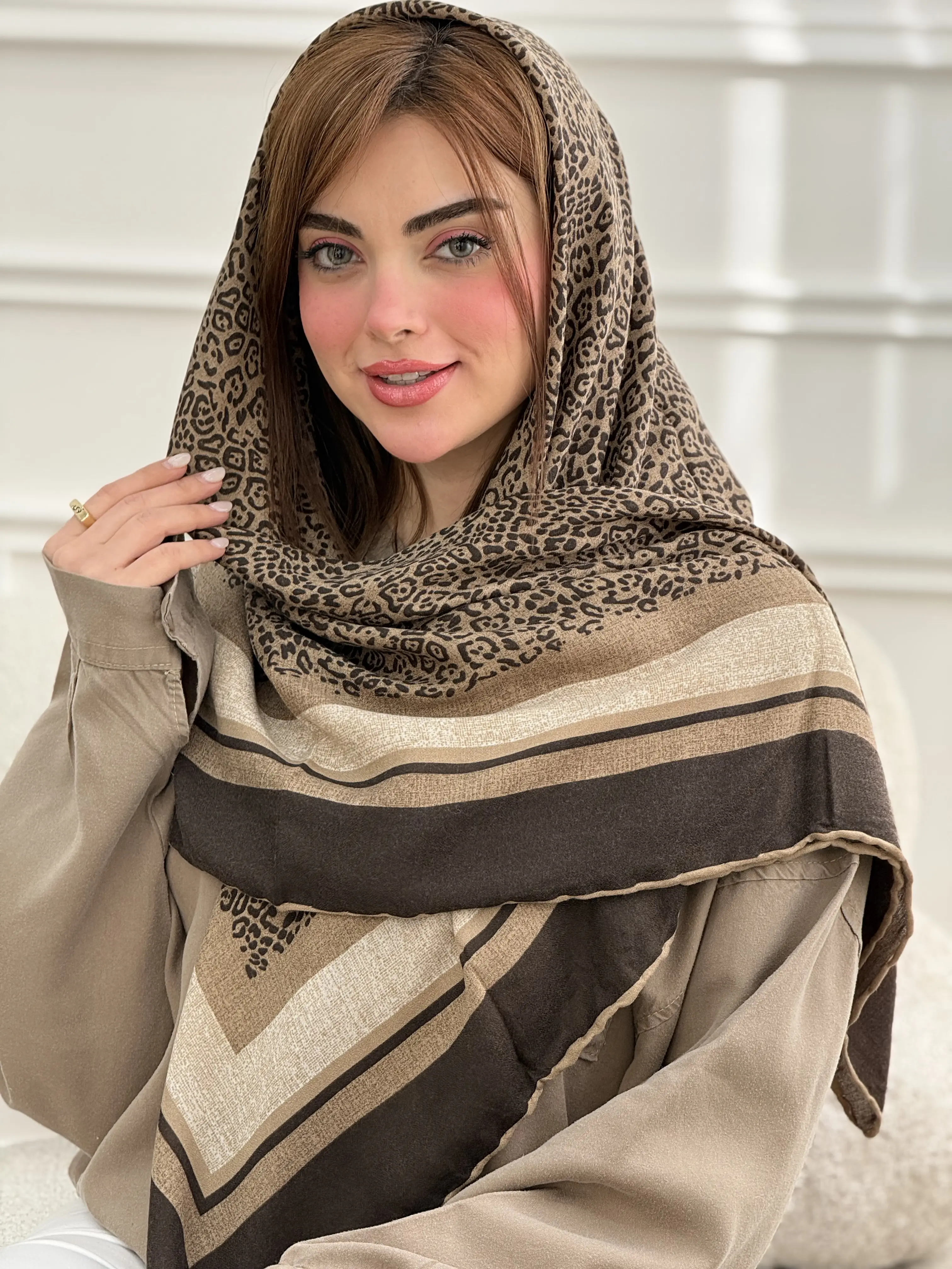 روسری نخی طرحبندی پلنگی