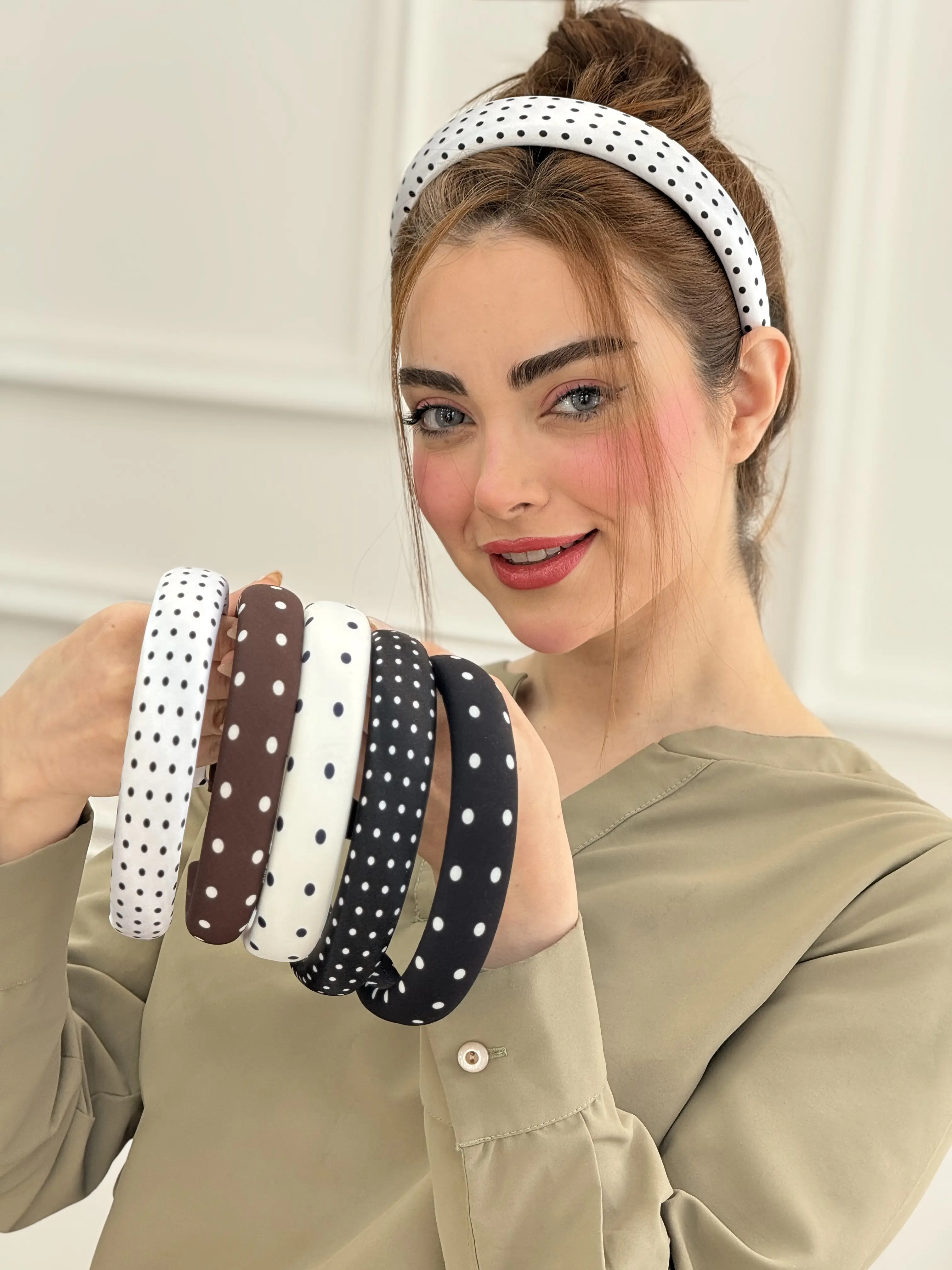 تل حجیم ساتن خال خالی