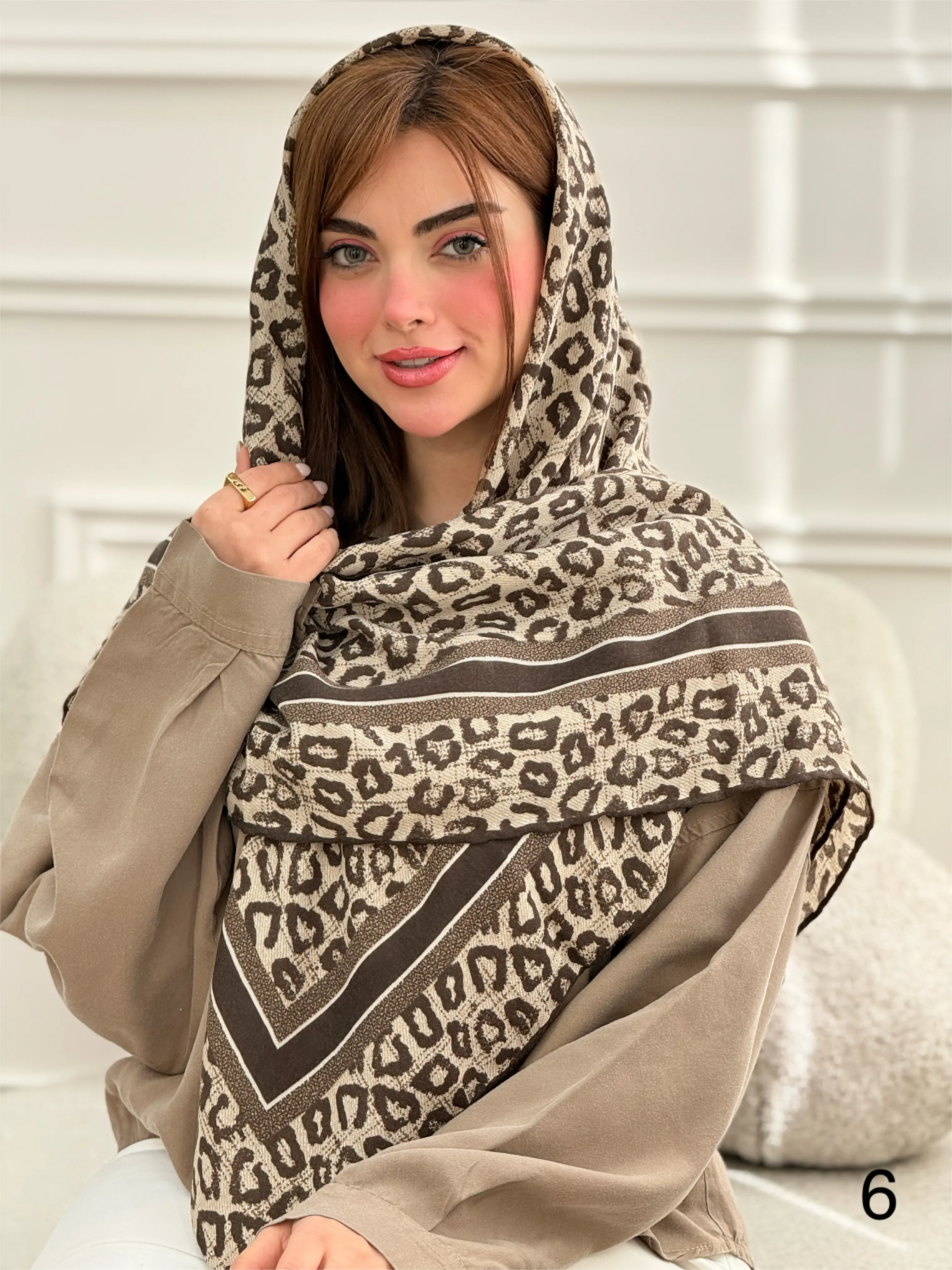 روسری نخی طرحبندی پلنگی