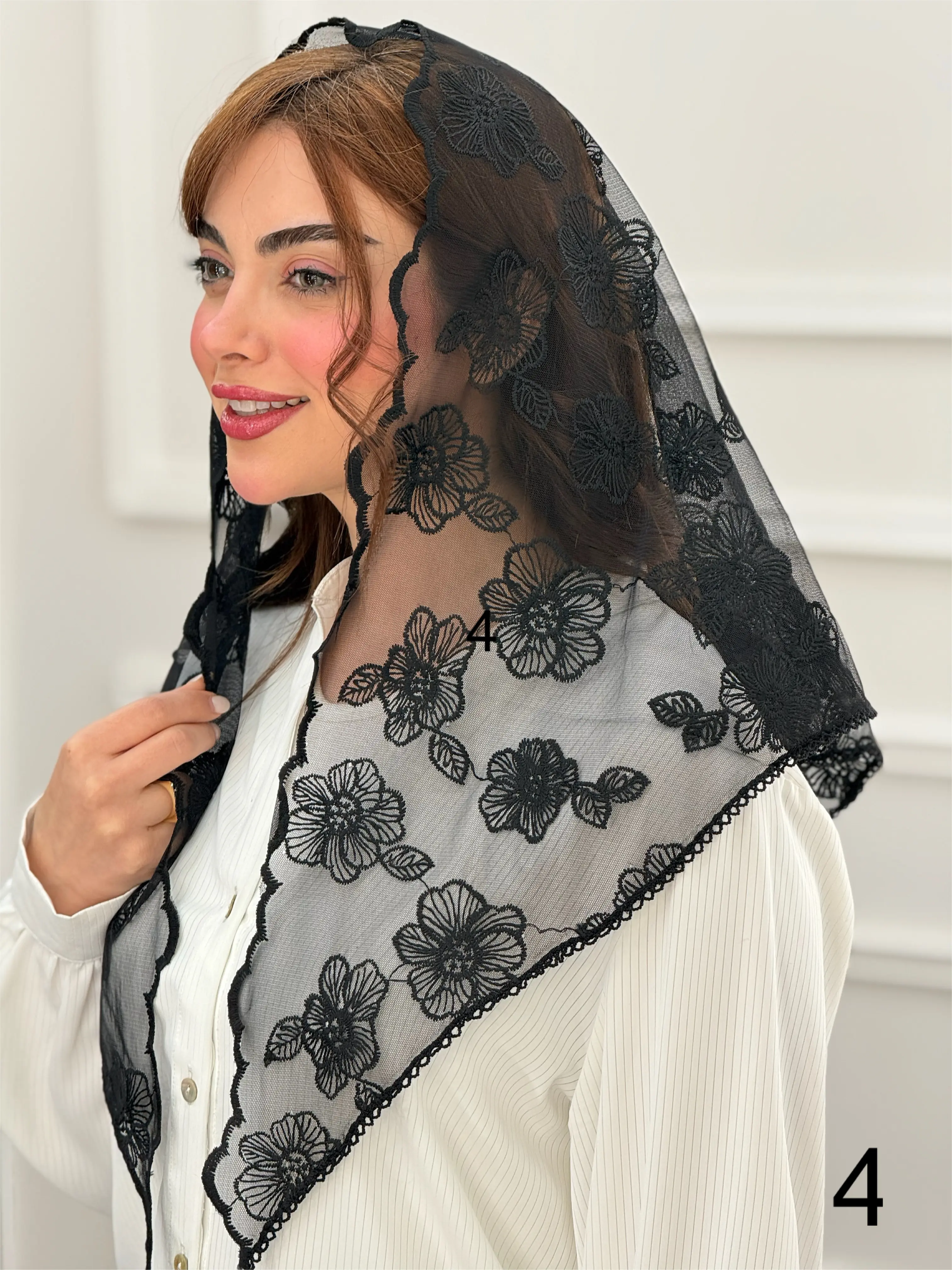 مینی اسکارف سه گوش دانتل مشکی