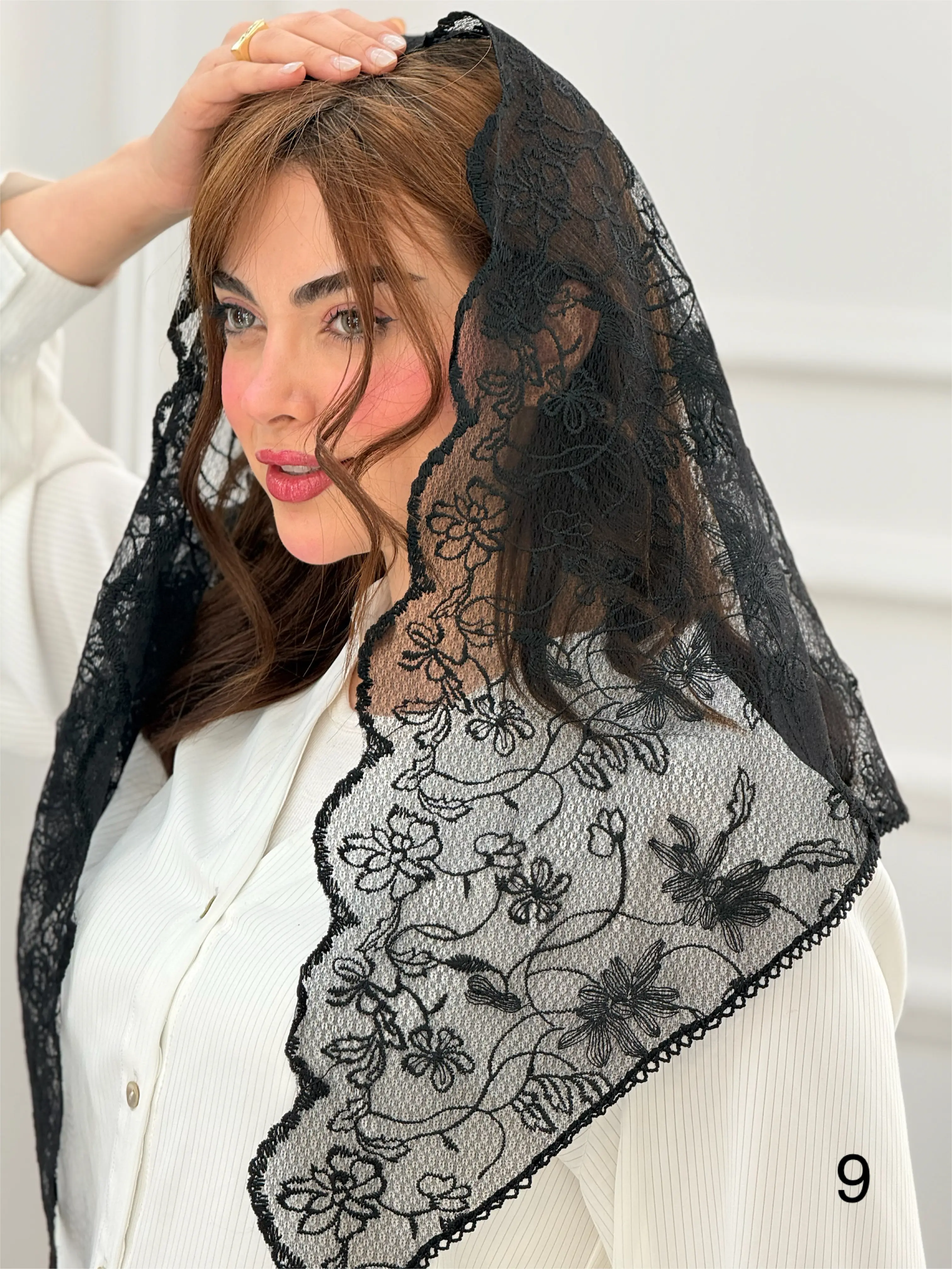 مینی اسکارف سه گوش دانتل مشکی
