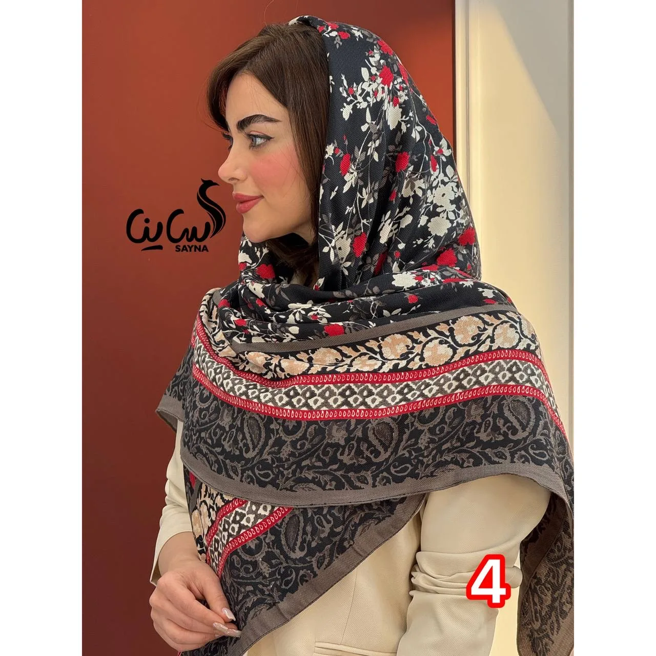 روسری نخی گلدار