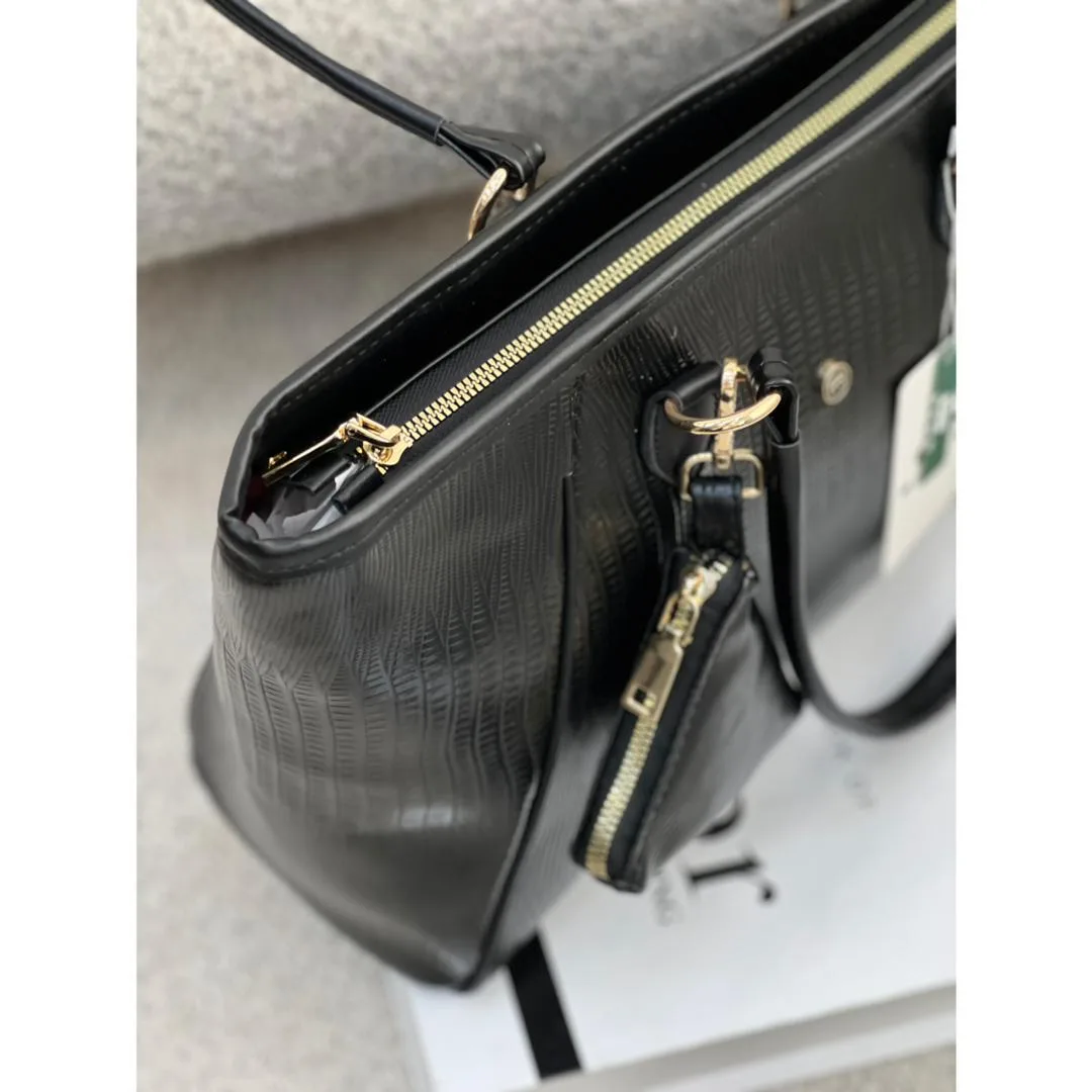 کیف زنانه چرم طرحدار