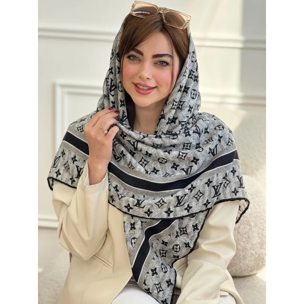 روسری نخی لویی ویتون