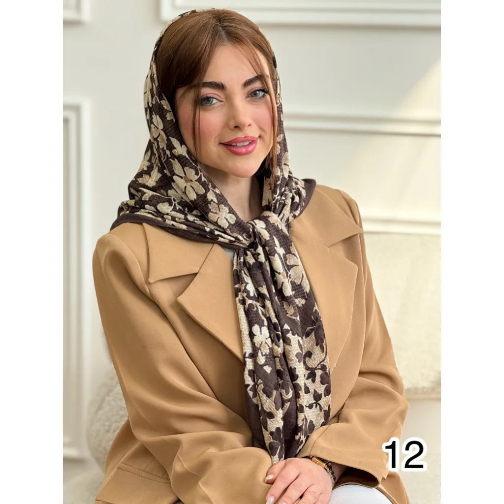 روسری نخی گارزا ژاکارد بهاره طرح گل