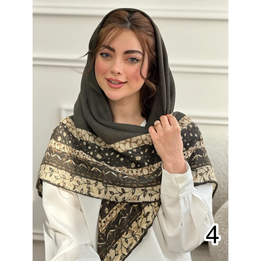 روسری نخی وسط ساده حاشیه برگ