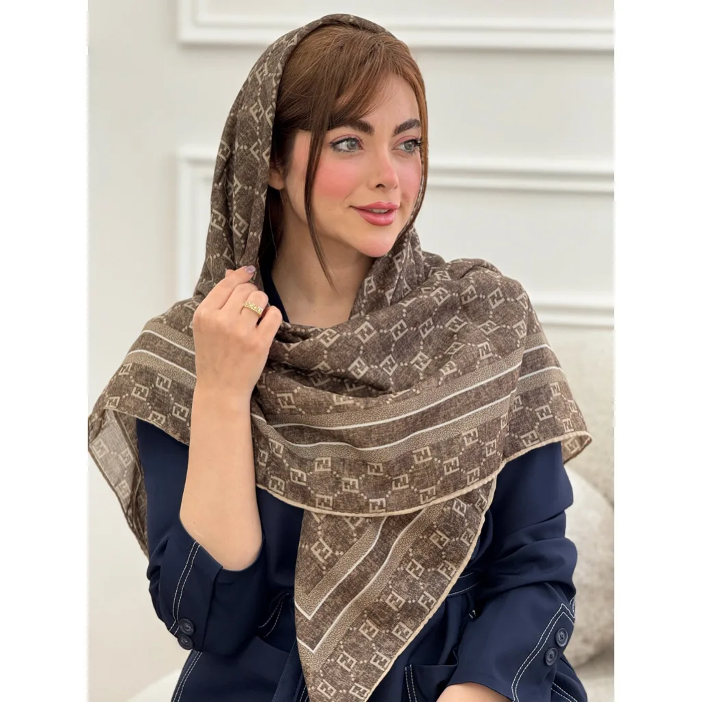 روسری نخی طرح فندی