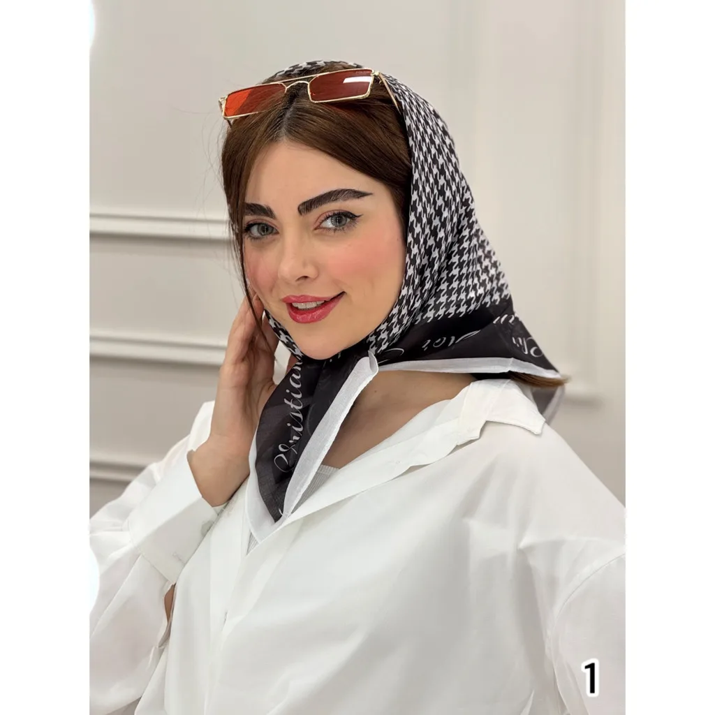 مینی اسکارف نخی طرح پیچازی