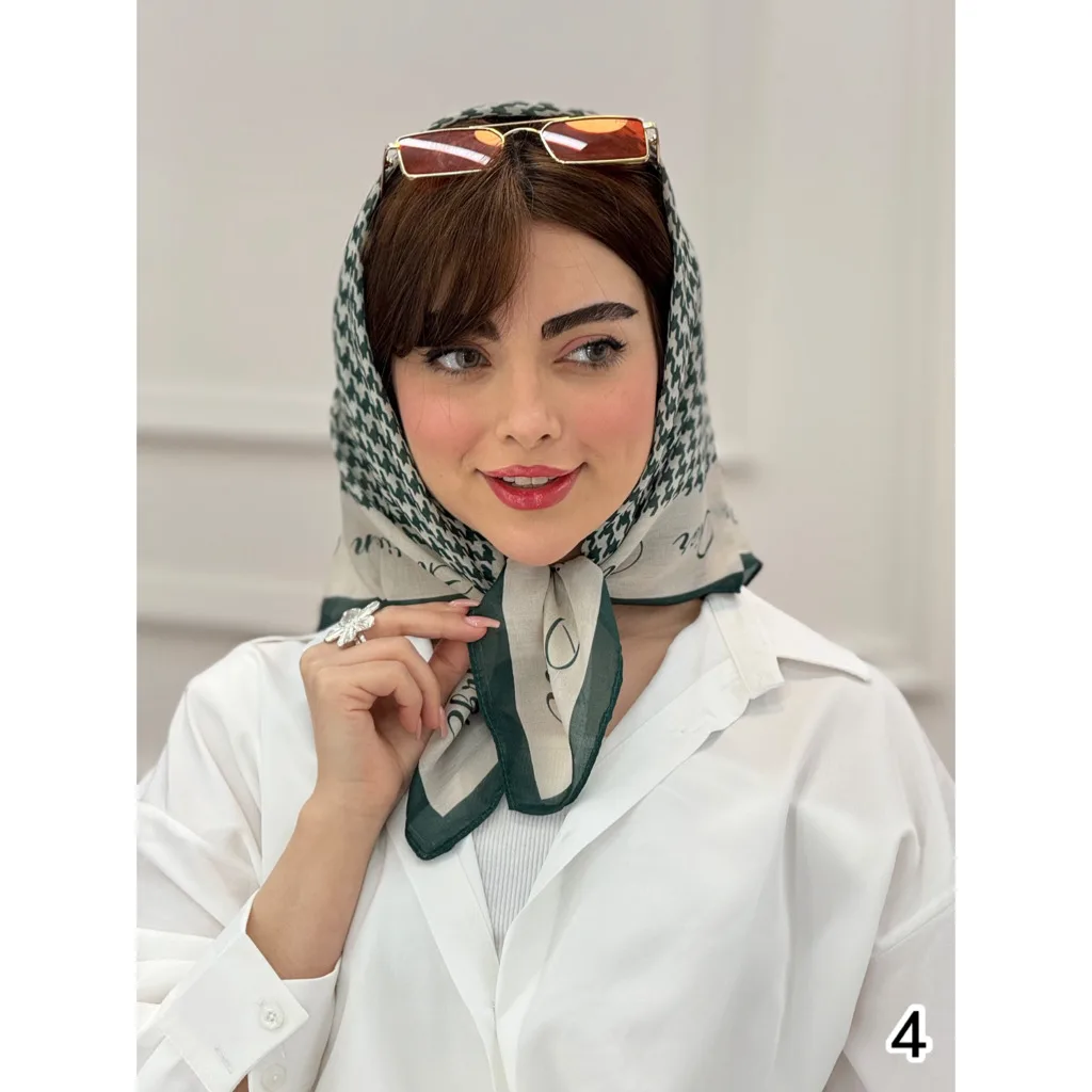 مینی اسکارف نخی طرح پیچازی