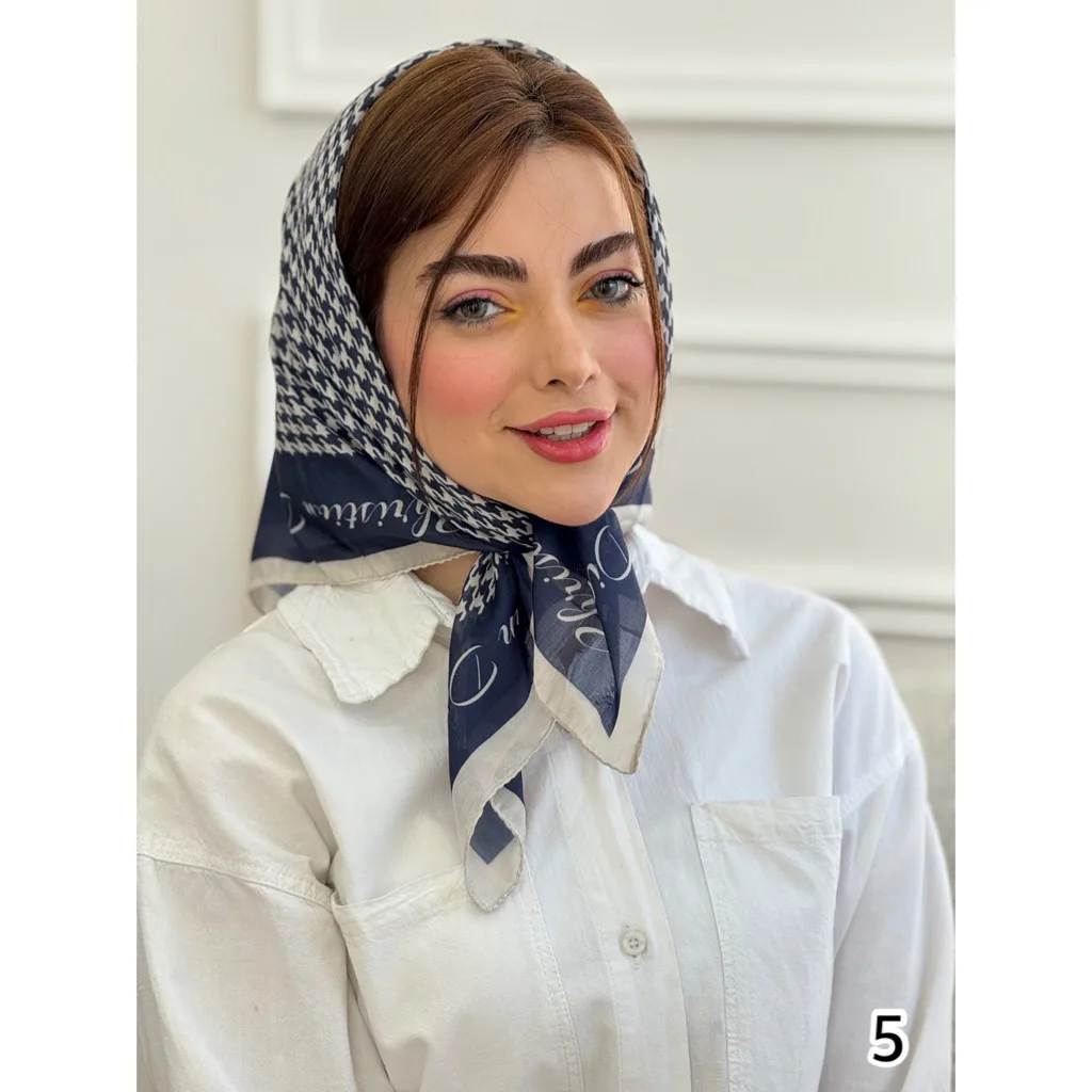 مینی اسکارف نخی طرح پیچازی