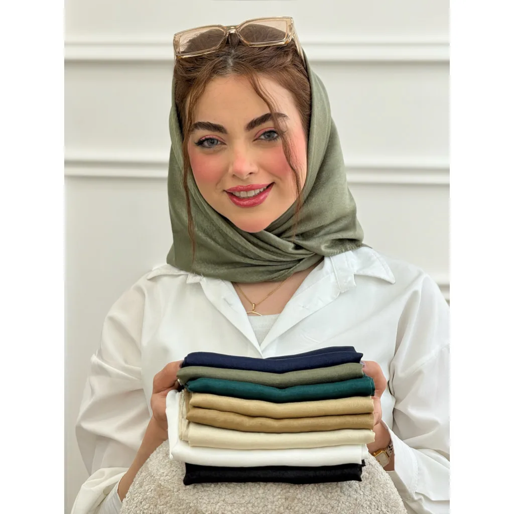 مینی اسکارف نخی ساده کوپرا