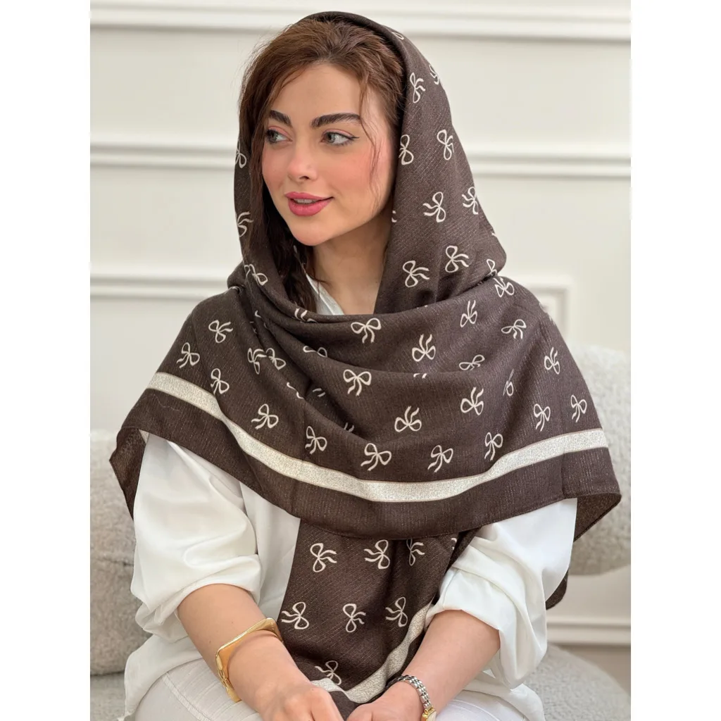 روسری نخ لمه طرح پاپیون