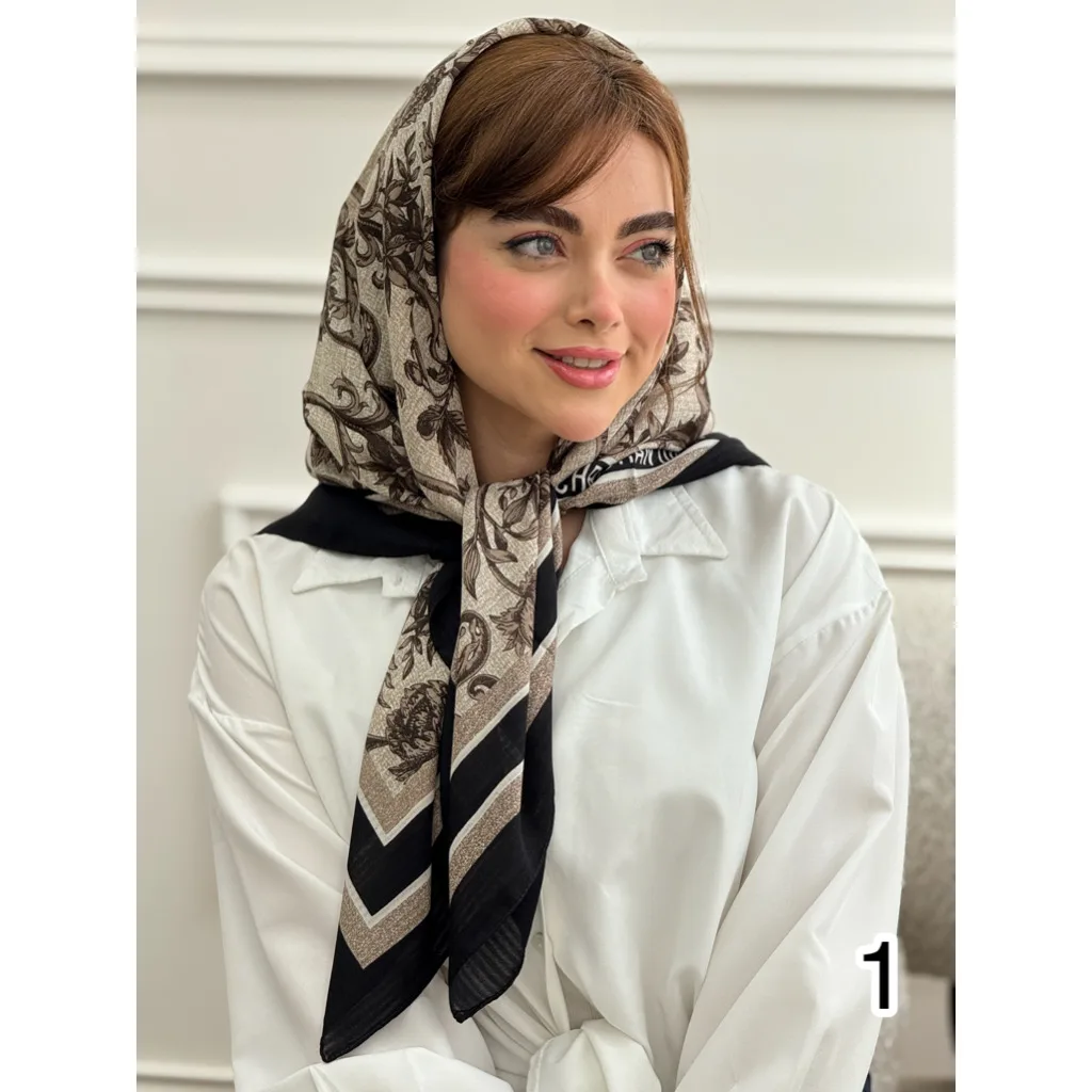 روسری نخی اسکالر طرح گل میخک