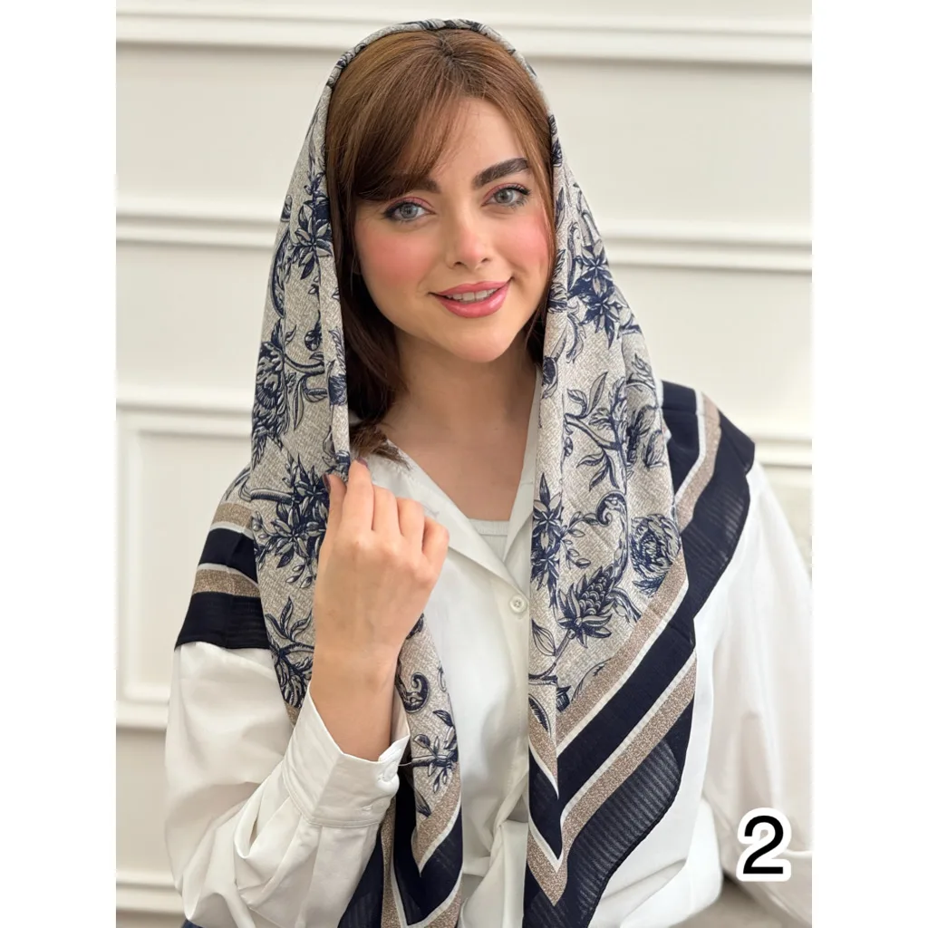 روسری نخی اسکالر طرح گل میخک