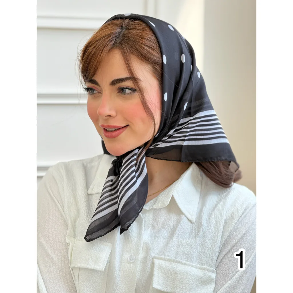 مینی اسکارف نخی طرح سفید و مشکی