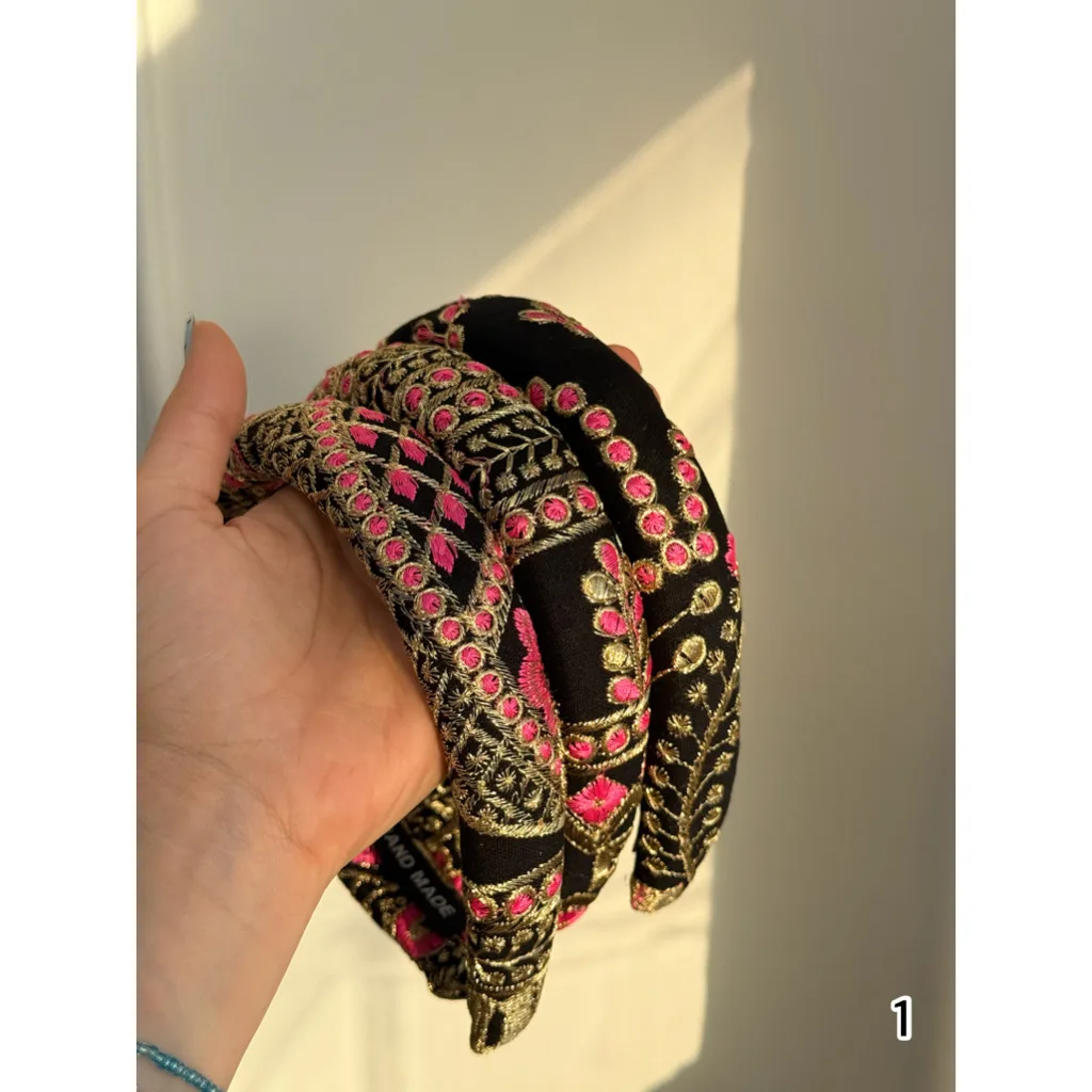 تل حجیم سوزندوزی مشکی