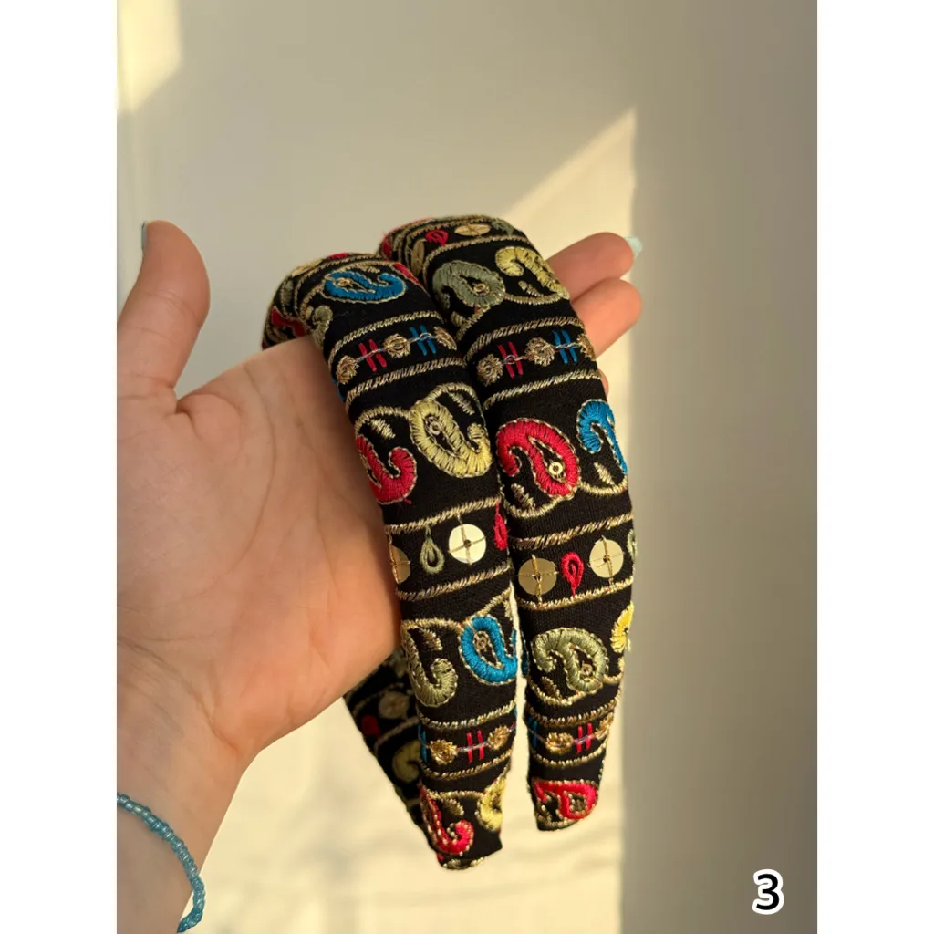 تل حجیم سوزندوزی مشکی